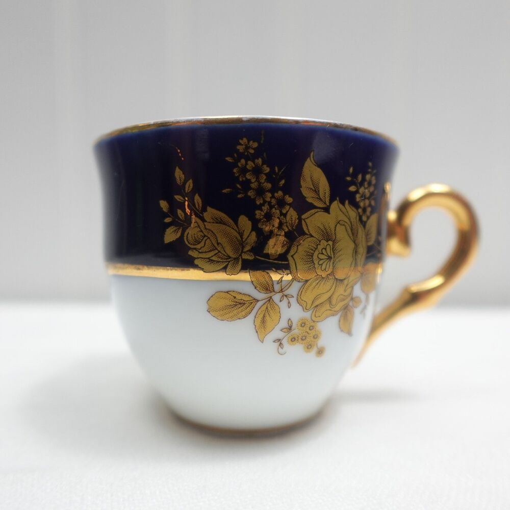 Vintage A.I. Czech Republic Cobalt Blue Porcelain Demitasse Cup & Saucer - Picture 10 of 14